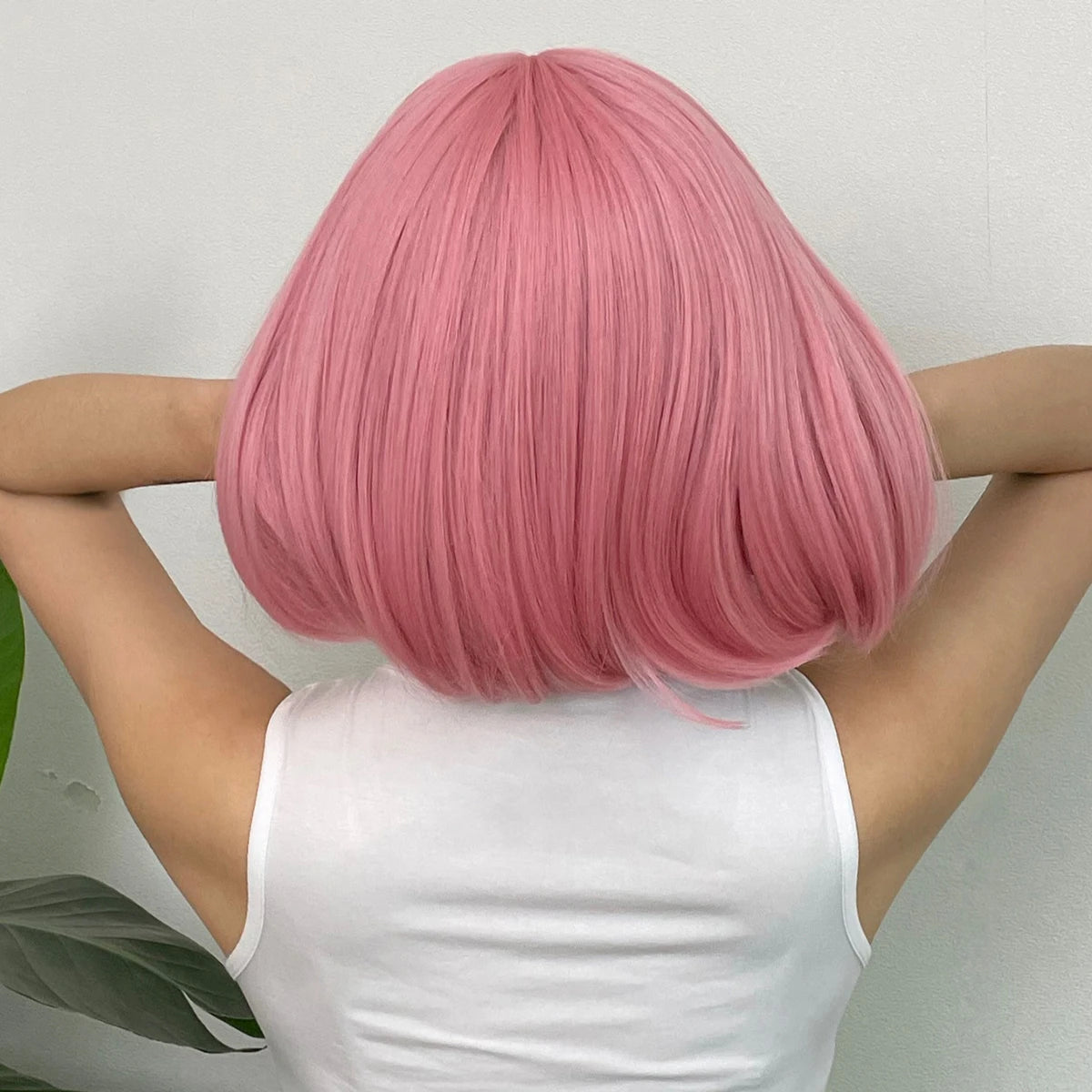 Short Straight Bob Synthetic Wigs Pink Natural Hair Wig with Bangs for Women Cosplay Cute Wig Heat Resistant Fiber
