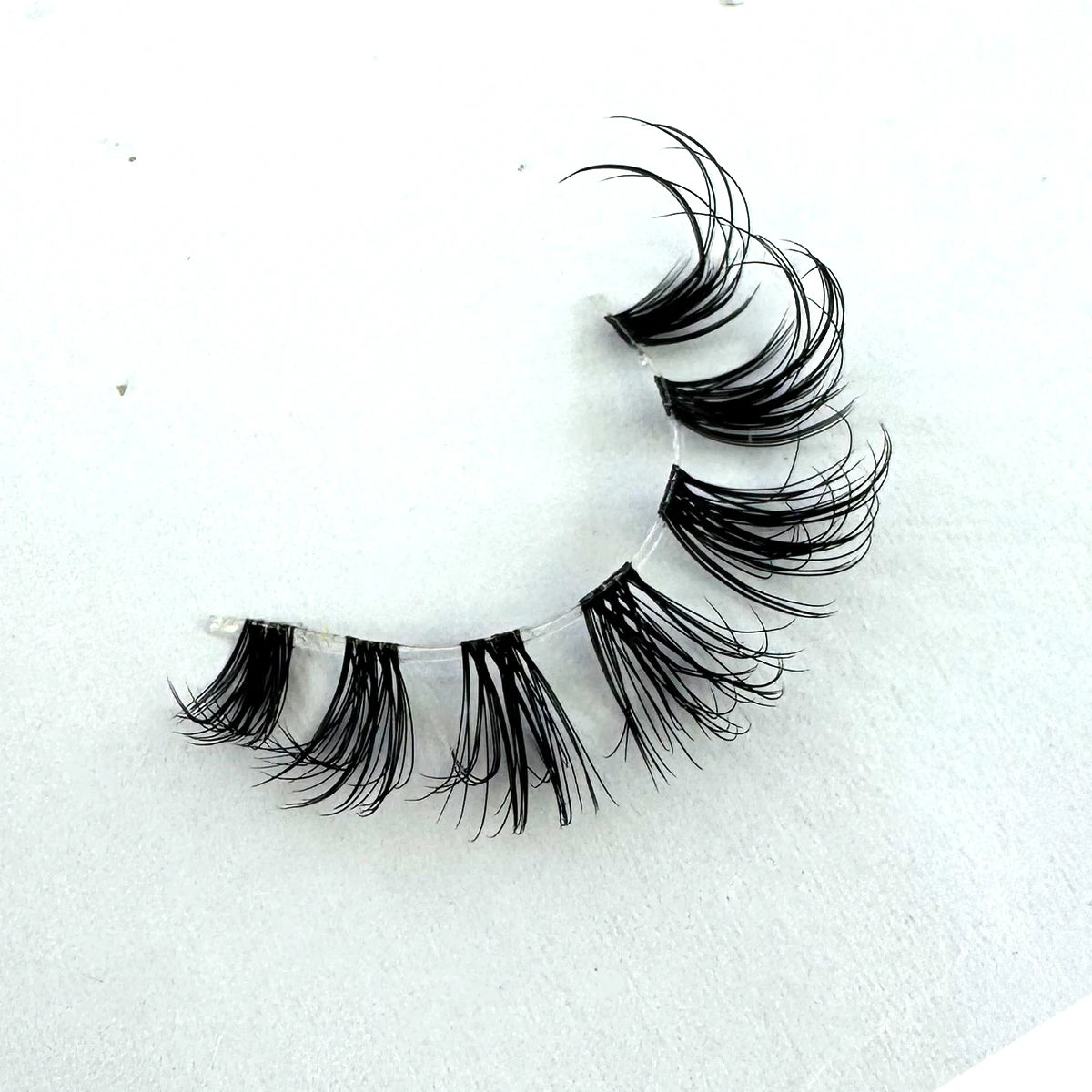 New 5 Pairs Cat Eye Lashes Faux Mink Eyelashes Natural long Manga Lashes Winged End Eye Elongated Eyelashes Fake Lashes Makeup