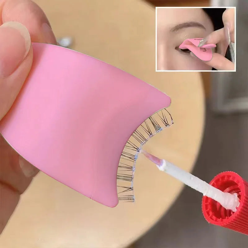 Yiernuo Lash Clip Applicator False Eyelashes Applicator Tool for Wear Eyelashes Lashes Buddy Makeup Tools Lash Tweezers