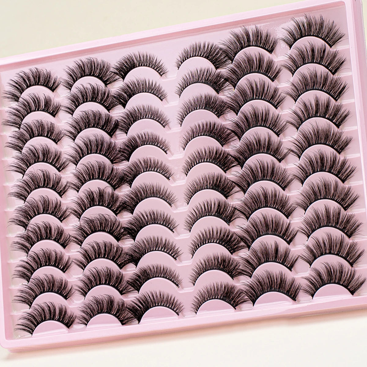 ISEEN 30pairs False Eyelashes 3D False Mink Lashes Cat and Soft Lashes Non-irritant Reusable Suitable for Beginners