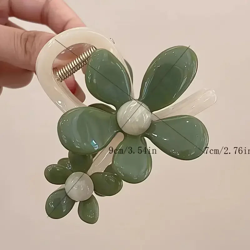 1 elegant floral hair clip for women - perfect for fixing half height hairstyles, decorating wigs, and fashionable hair clips